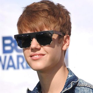 Justin Bieber in BET Awards 2011